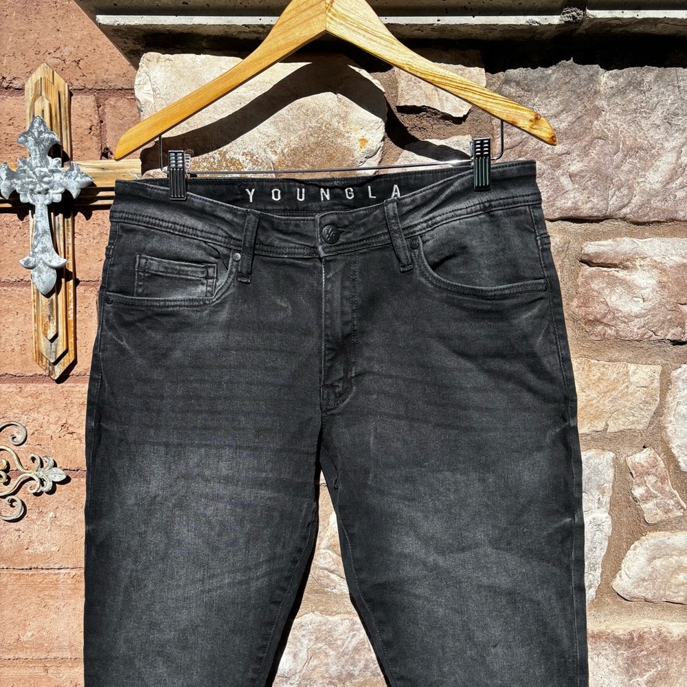 NWT YoungLa Men’s Jeans Faded Black Size 32x30 Zipper Leg Slim Fit - Picture 2 of 10